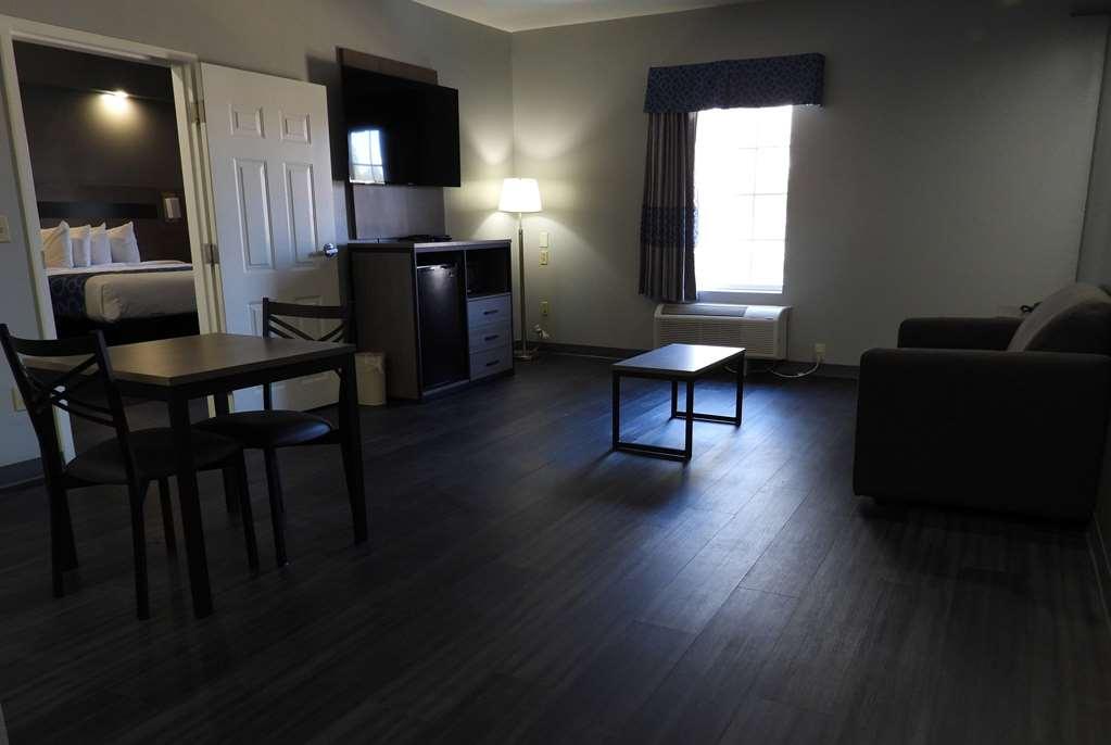 Baymont By Wyndham Lafayette Airport Otel Oda fotoğraf